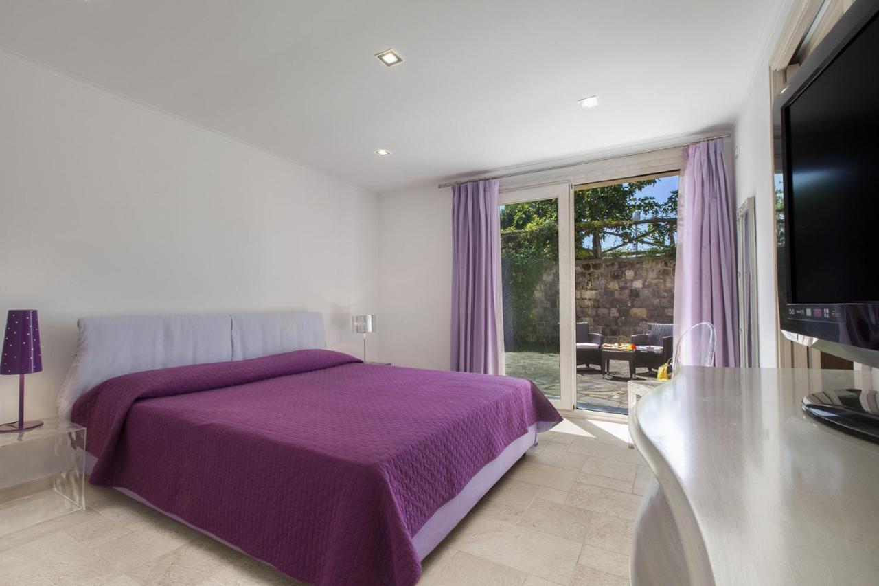 Amore Rentals - Residence Bosco SantʼAgata sui Due Golfi Dış mekan fotoğraf